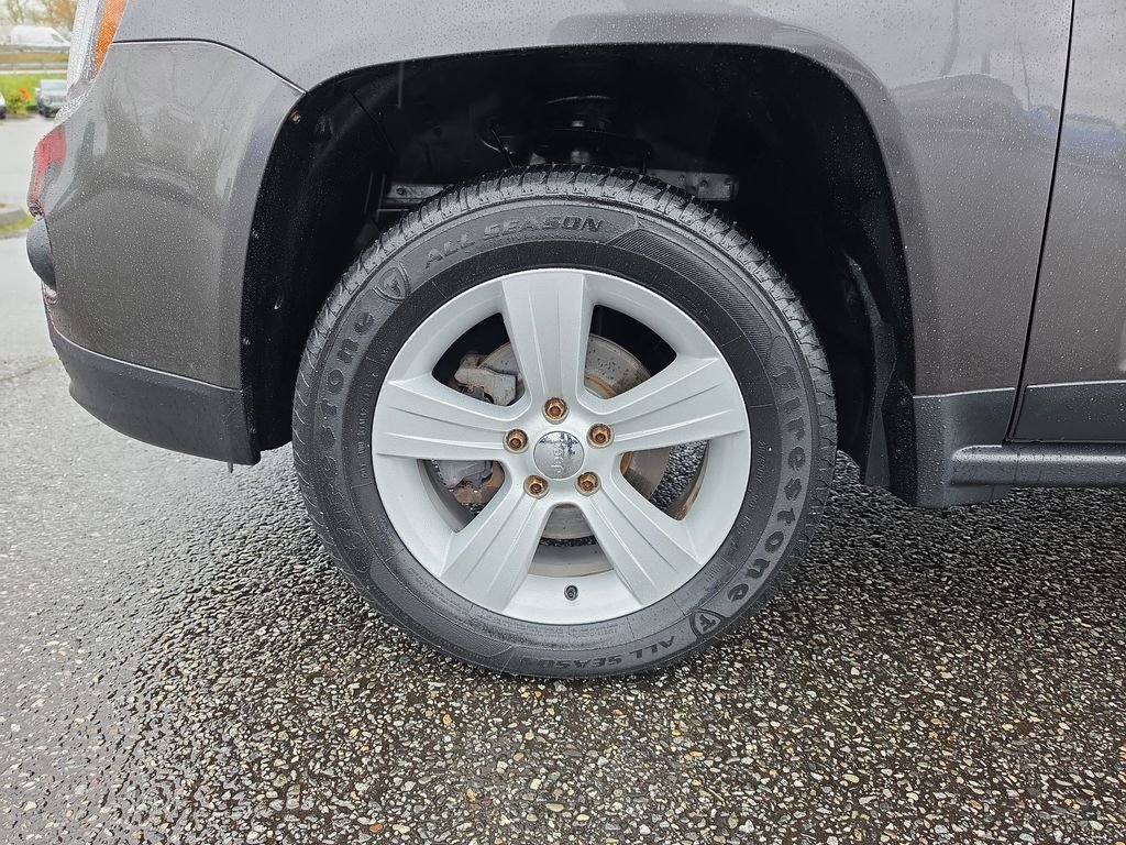 Used 2017 Jeep Compass Sport w/ Power Value Group AWD/4WD image 31