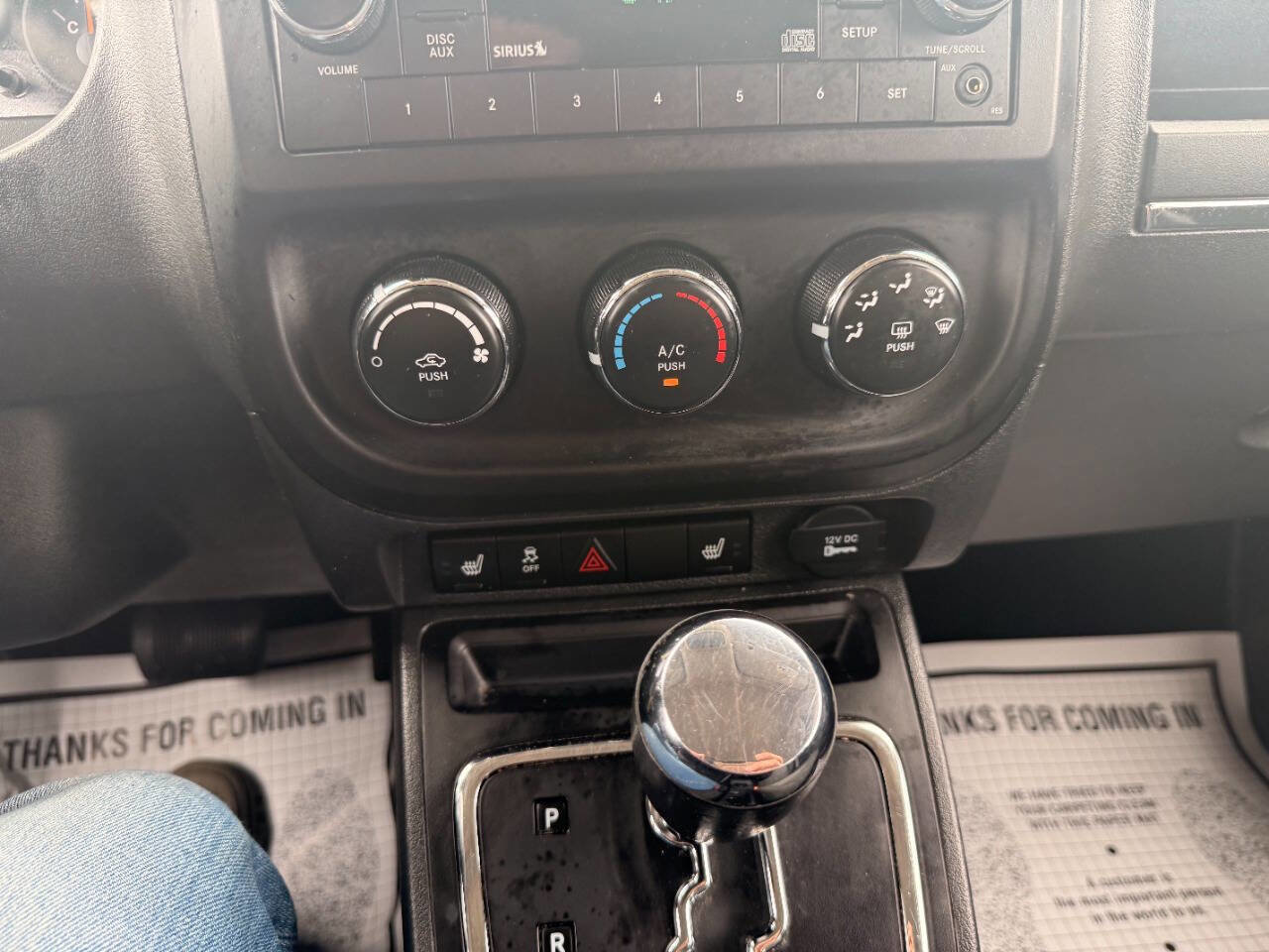 Used 2014 Jeep Patriot Latitude w/ All Weather Capability Group AWD/4WD image 41