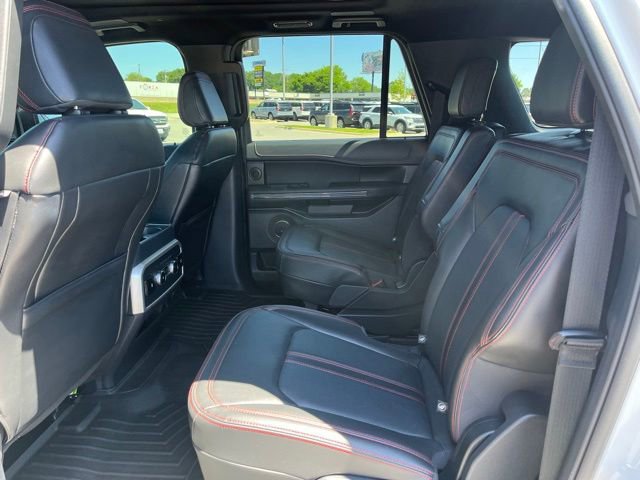 Used 2022 Ford Expedition Max Limited RWD image 6