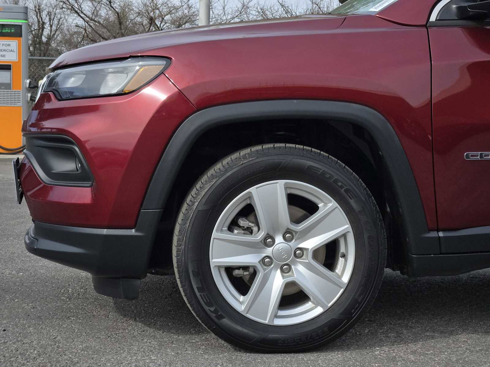 Used 2022 Jeep Compass Latitude image 8