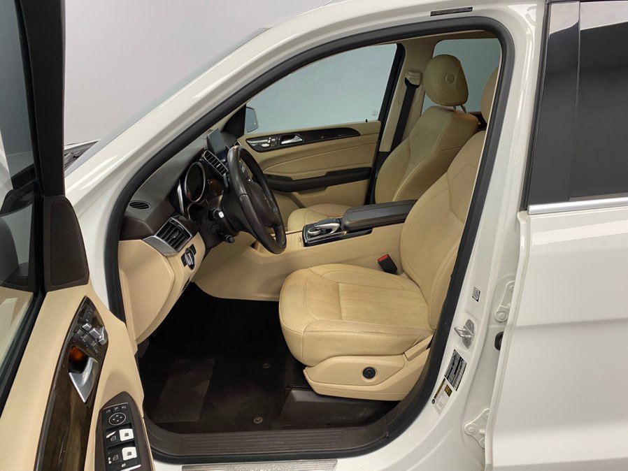 Used 2016 Mercedes-Benz GLE 350 4MATIC w/ Premium Package image 20