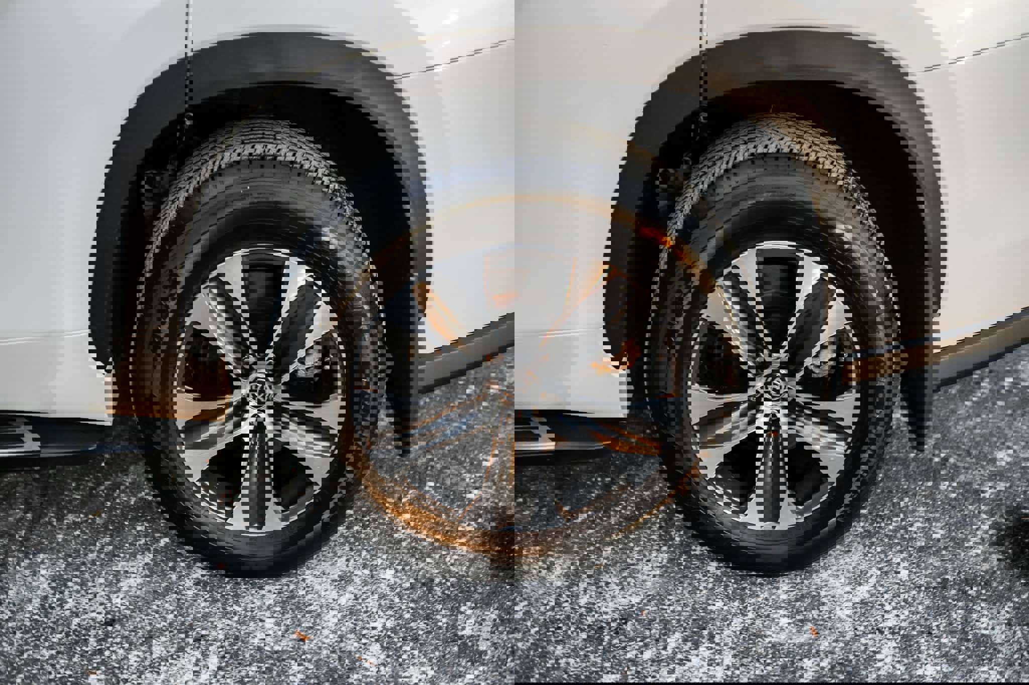 Certified 2023 Toyota Highlander XLE image 14