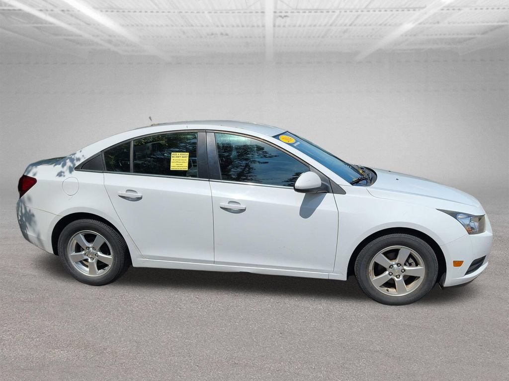 Used 2014 Chevrolet Cruze LT FWD image 14