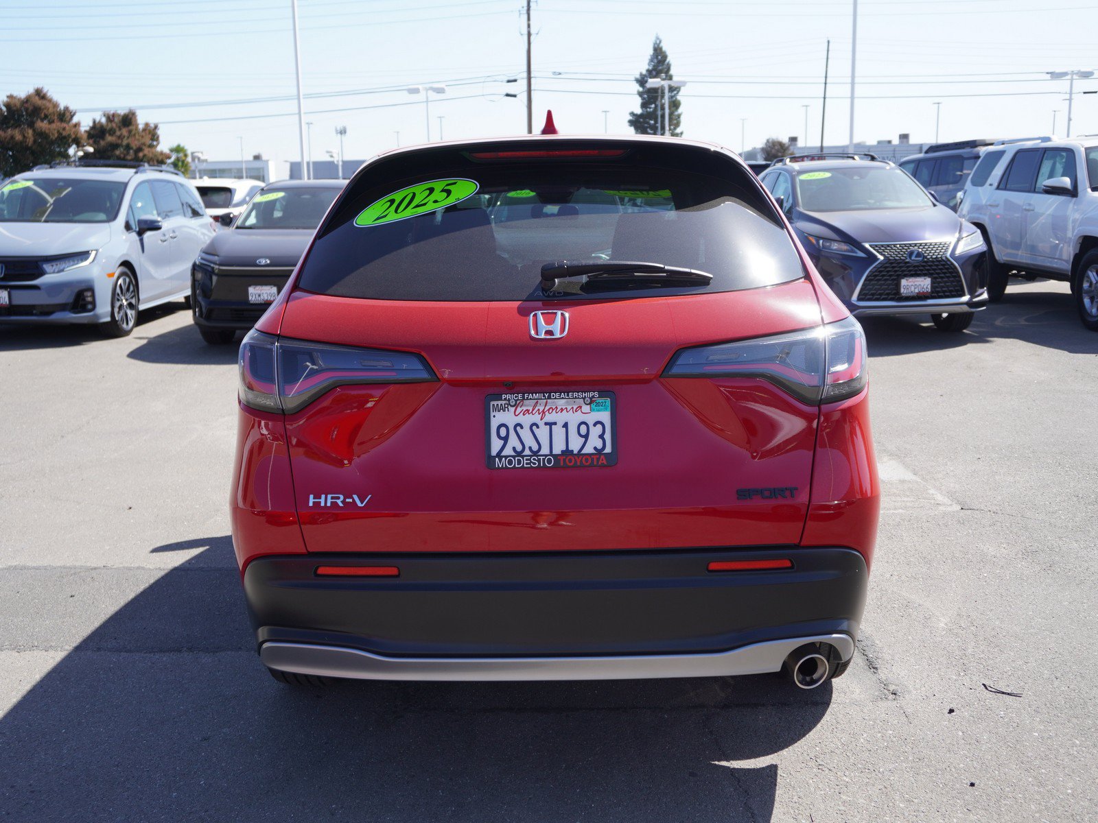 Used 2025 Honda HR-V Sport image 9