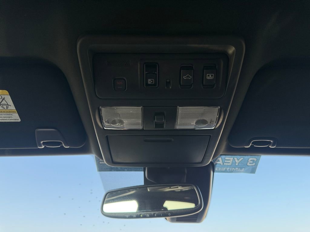 Used 2022 Nissan Titan Platinum Reserve w/ Moonroof Package image 24