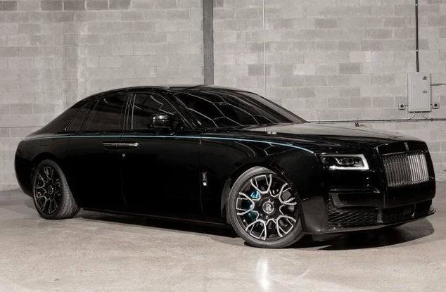 Used 2022 Rolls-Royce Ghost Black Badge image 1
