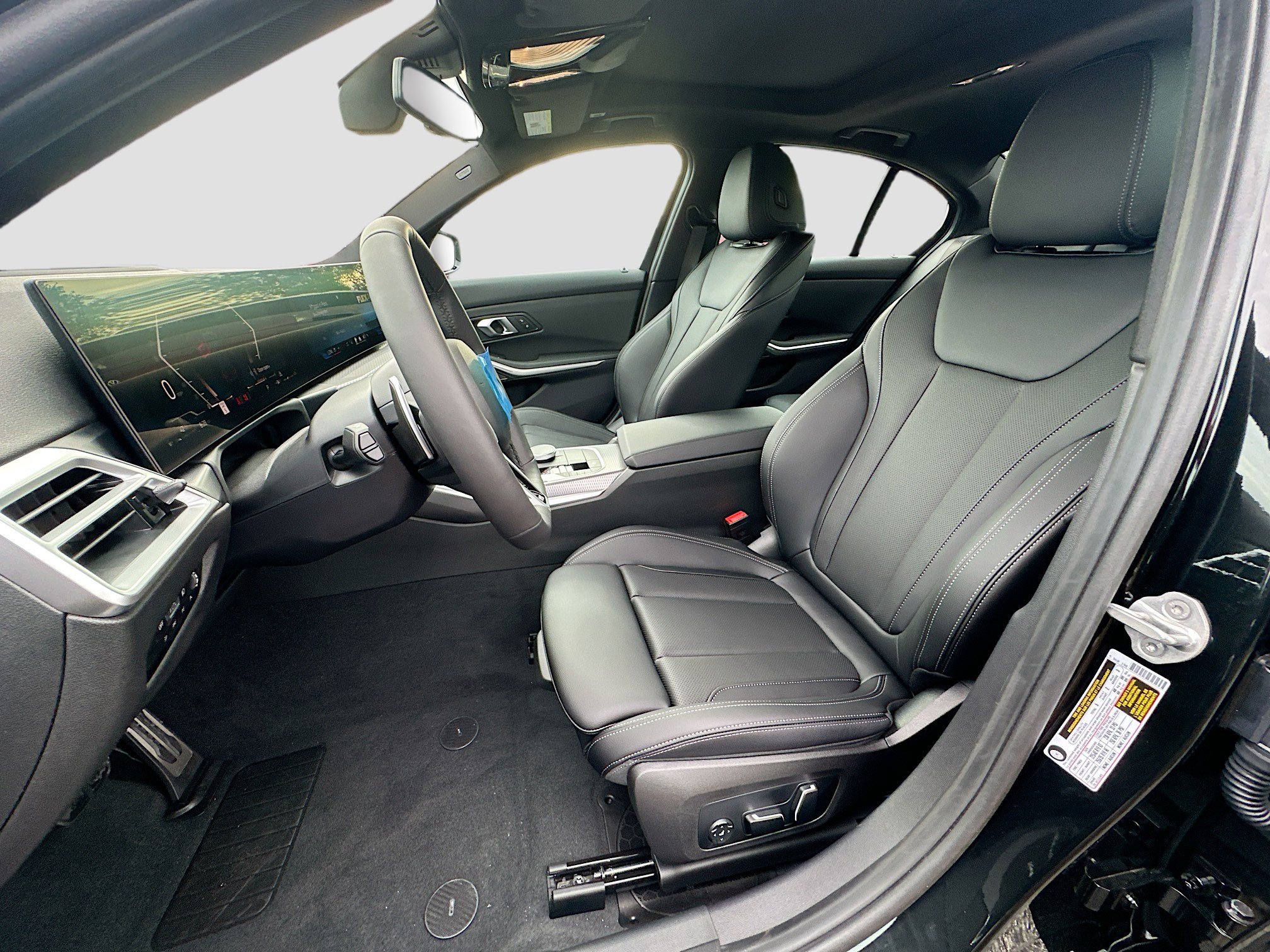 New 2026 BMW 330i Sedan w/ M Sport Package RWD image 15
