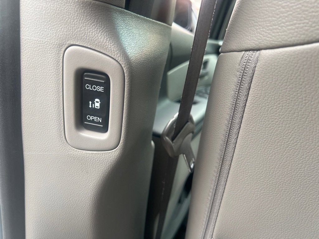 Used 2012 Honda Odyssey EX-L image 15