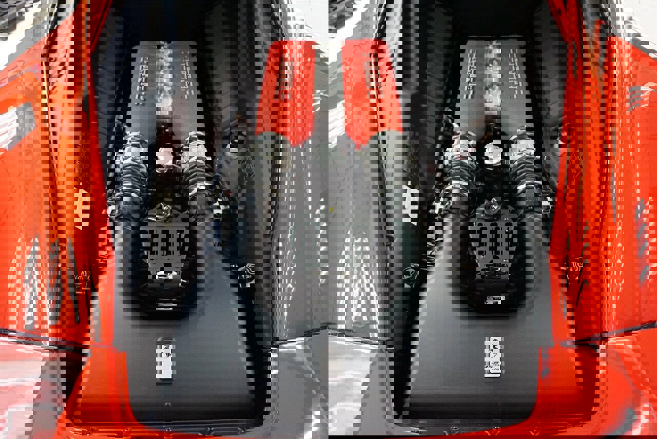 Used 2010 Ferrari 458 Italia Coupe RWD image 6