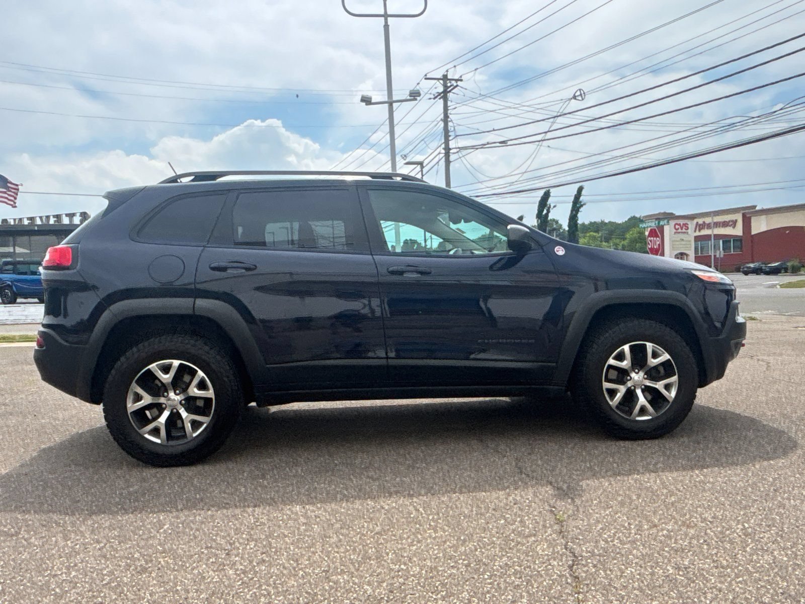 Used 2015 Jeep Cherokee Trailhawk w/ Comfort/Convenience Group
