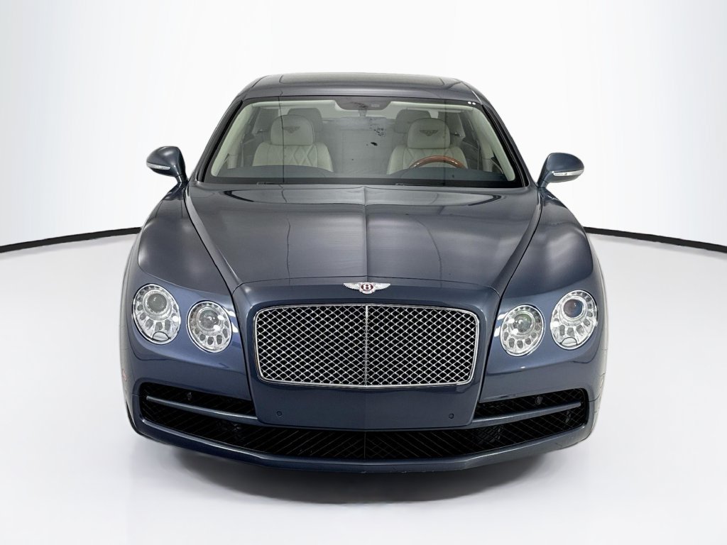 Used 2016 Bentley Flying Spur V8 AWD/4WD image 2