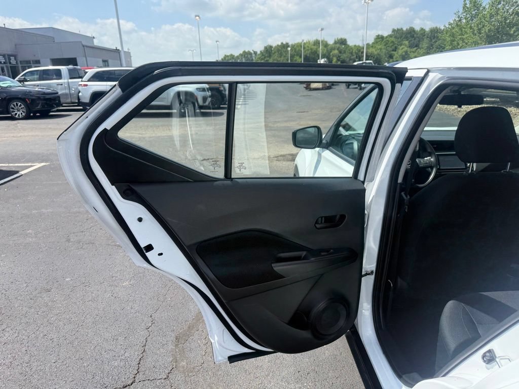 Used 2023 Nissan Kicks S FWD image 31