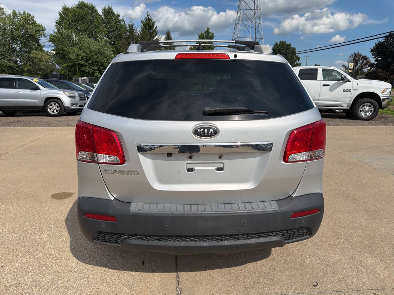 Used 2013 Kia Sorento LX w/ Convenience Pkg FWD image 6