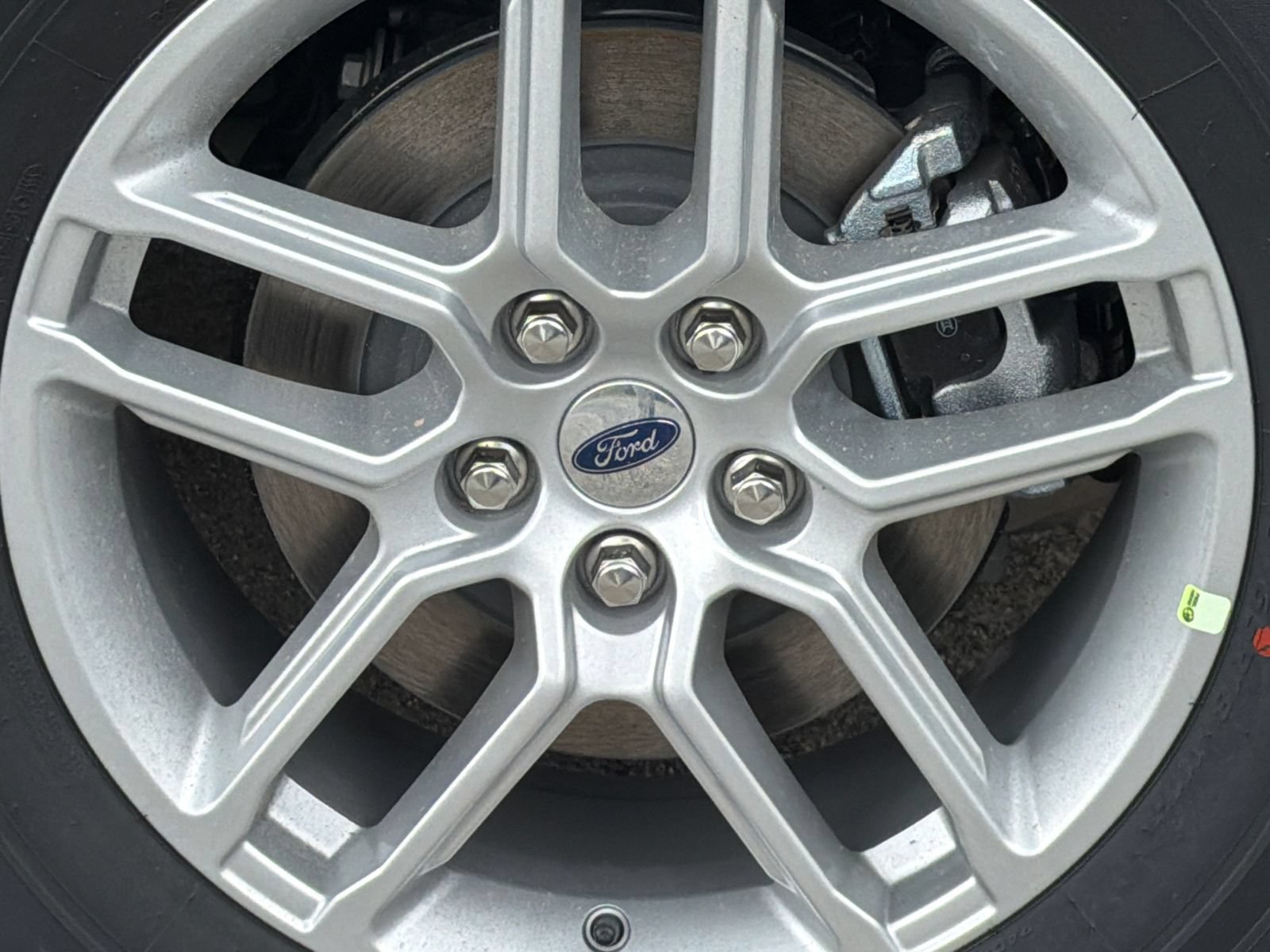 New 2026 Ford Explorer Active AWD/4WD image 5