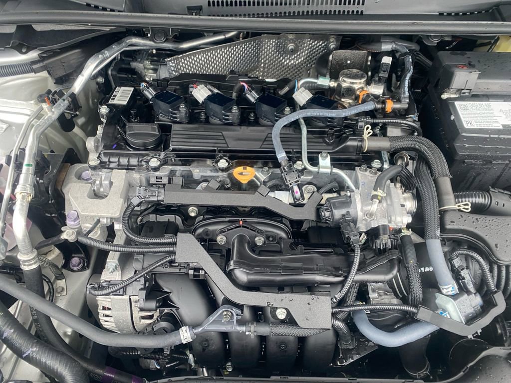 Used 2025 Toyota Corolla SE image 29