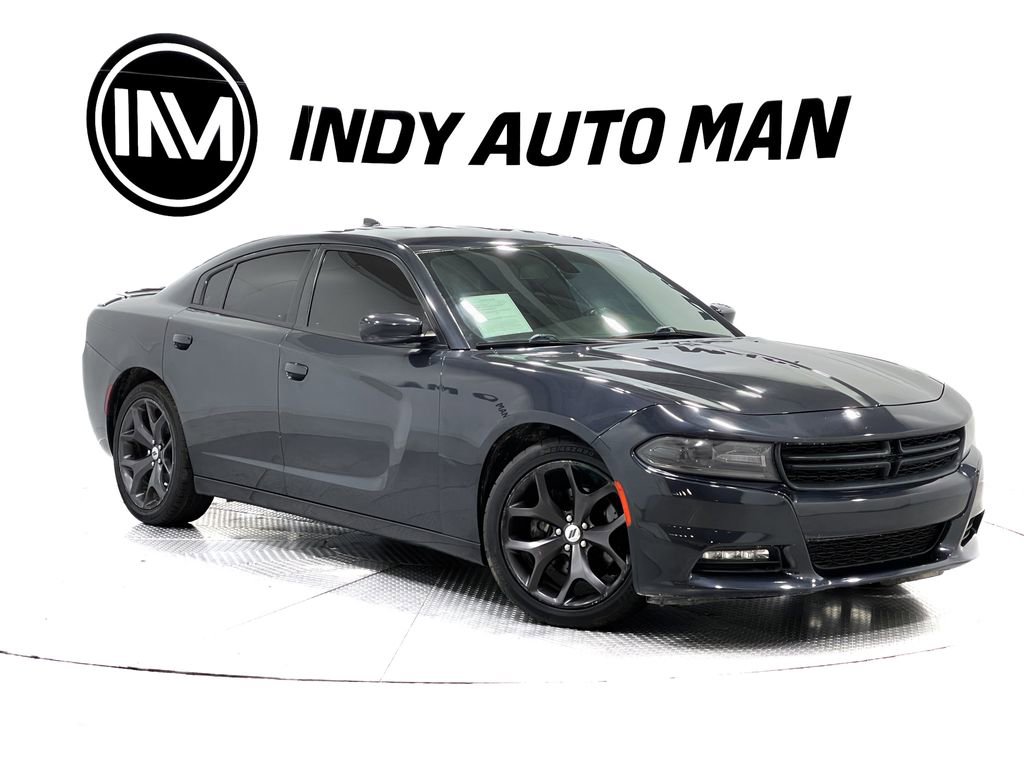 Used 2018 Dodge Charger R/T w/ Plus Group image 2