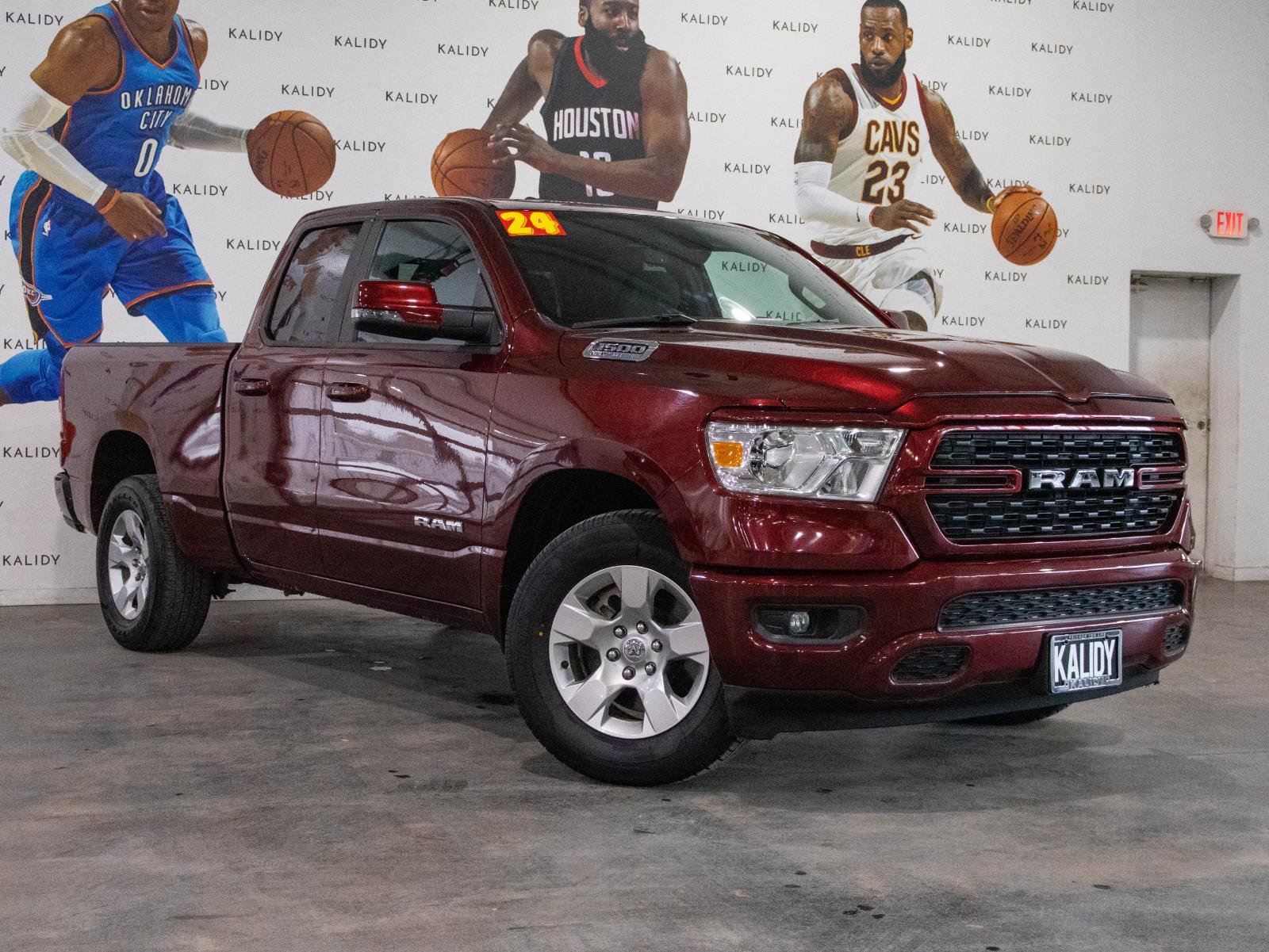 Used 2024 RAM 1500 Lone Star image 2