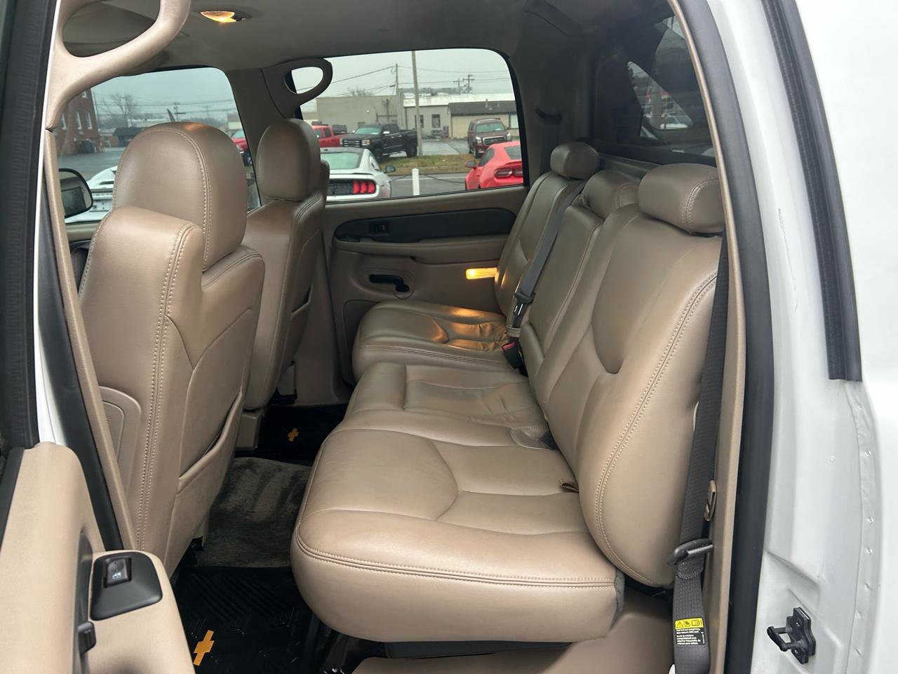 Used 2003 Chevrolet Avalanche 2WD image 10