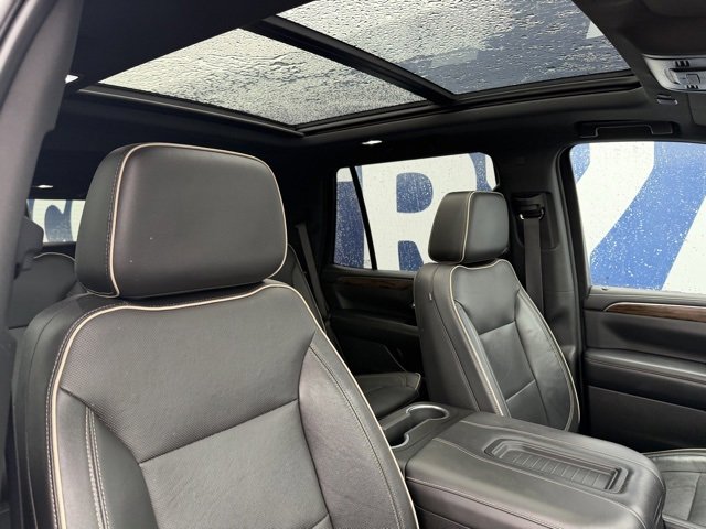 Used 2021 Chevrolet Tahoe Premier w/ Premium Package image 28