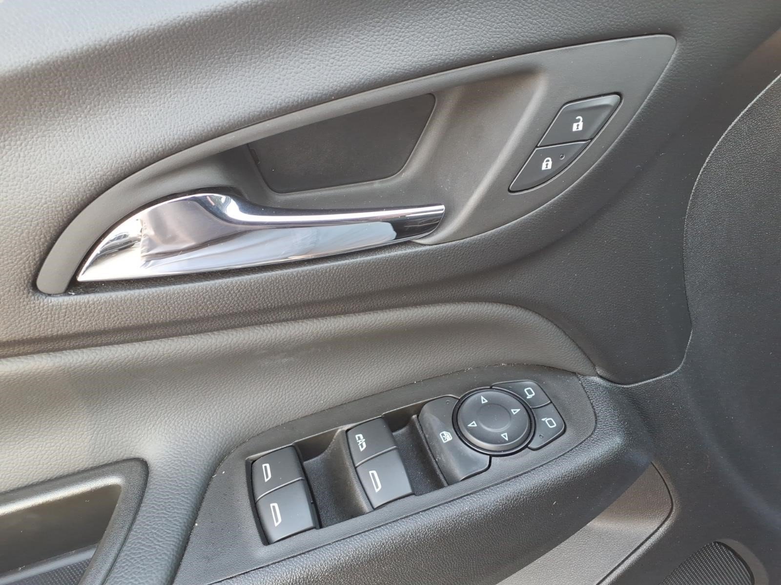 Used 2024 Chevrolet Equinox LT w/ LPO, Floor Liner Package AWD/4WD image 13