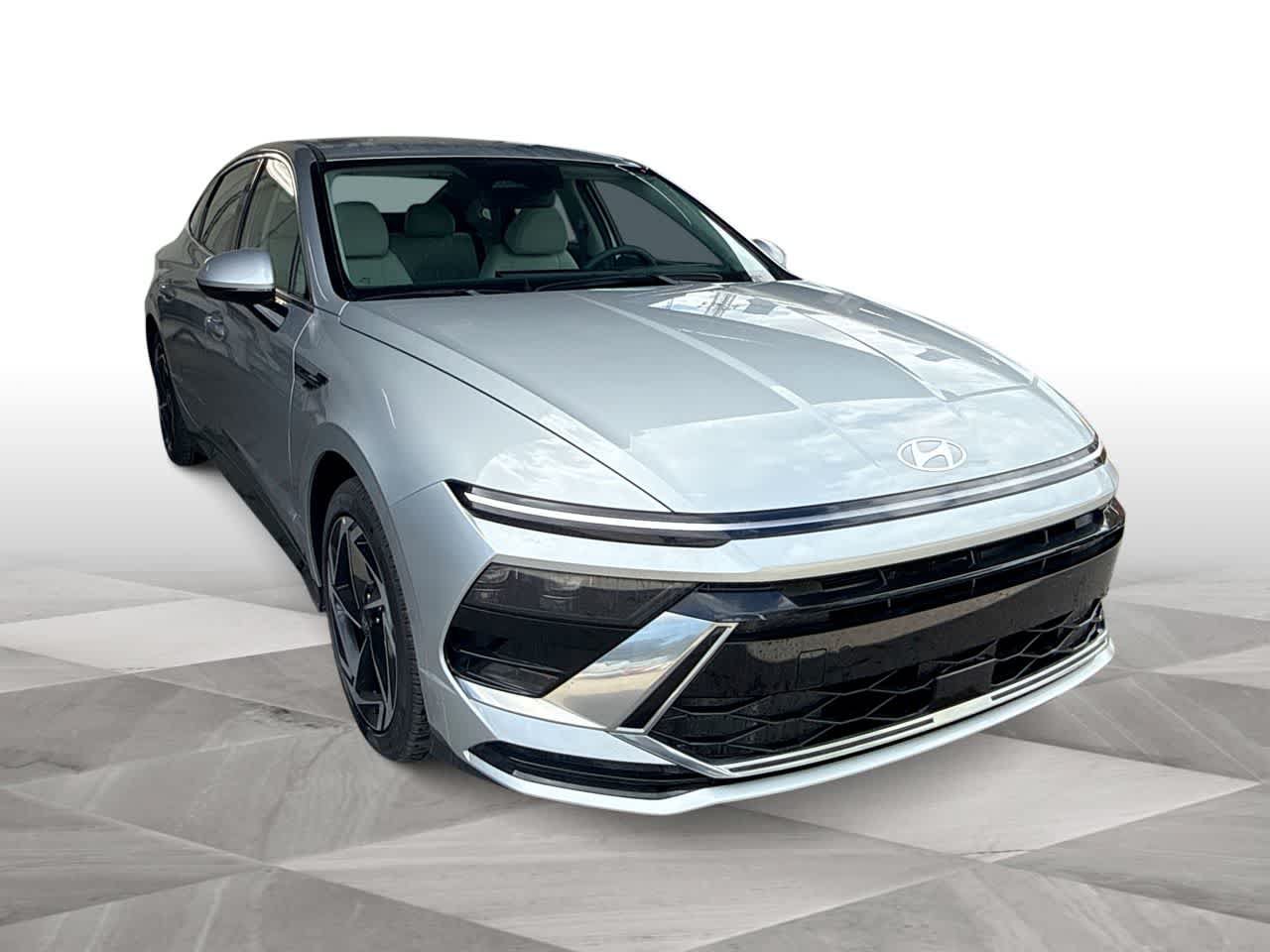 New 2026 Hyundai Sonata SEL FWD image 2