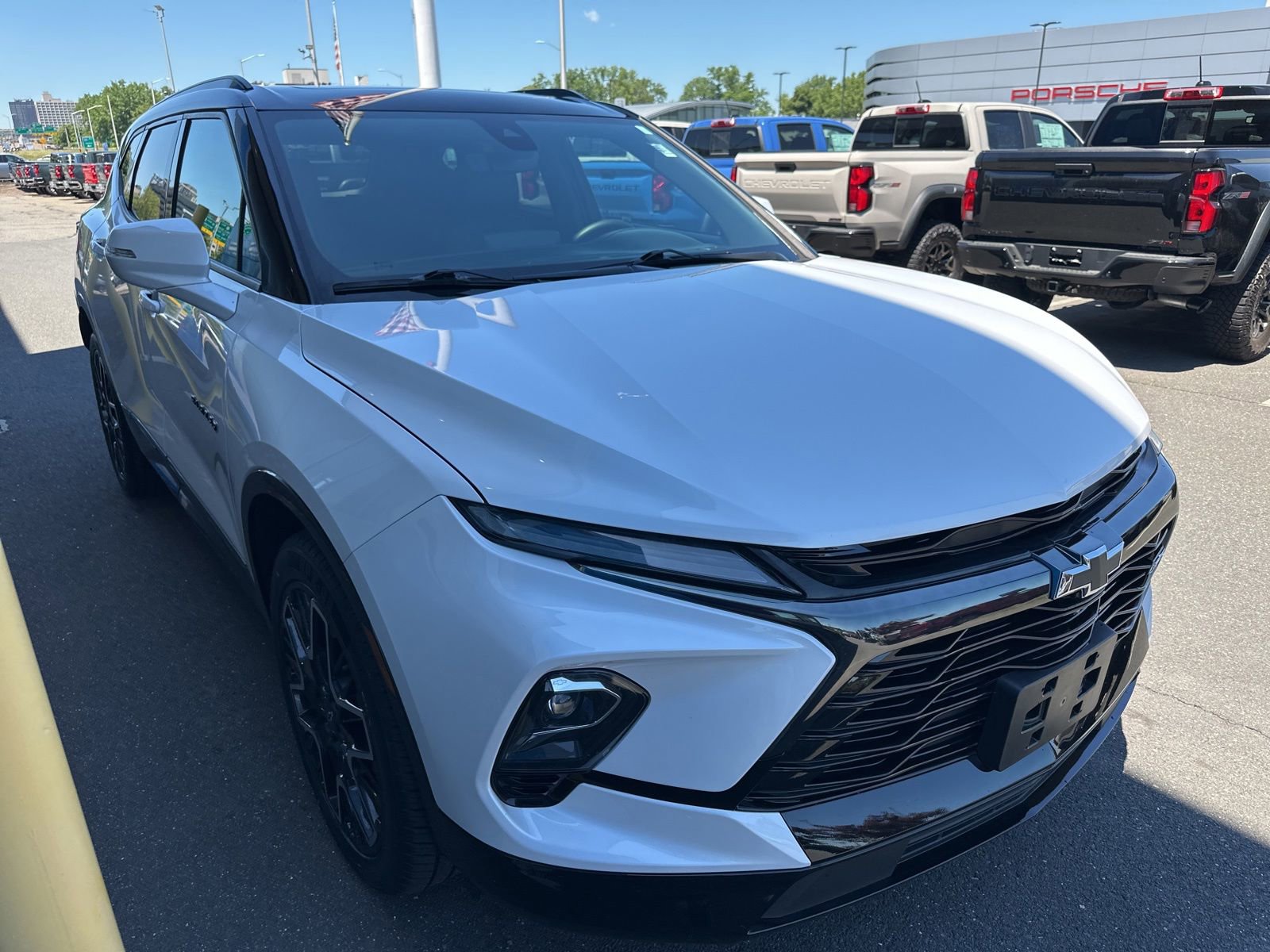 Used 2024 Chevrolet Blazer RS w/ Driver Confidence II Package AWD/4WD image 3