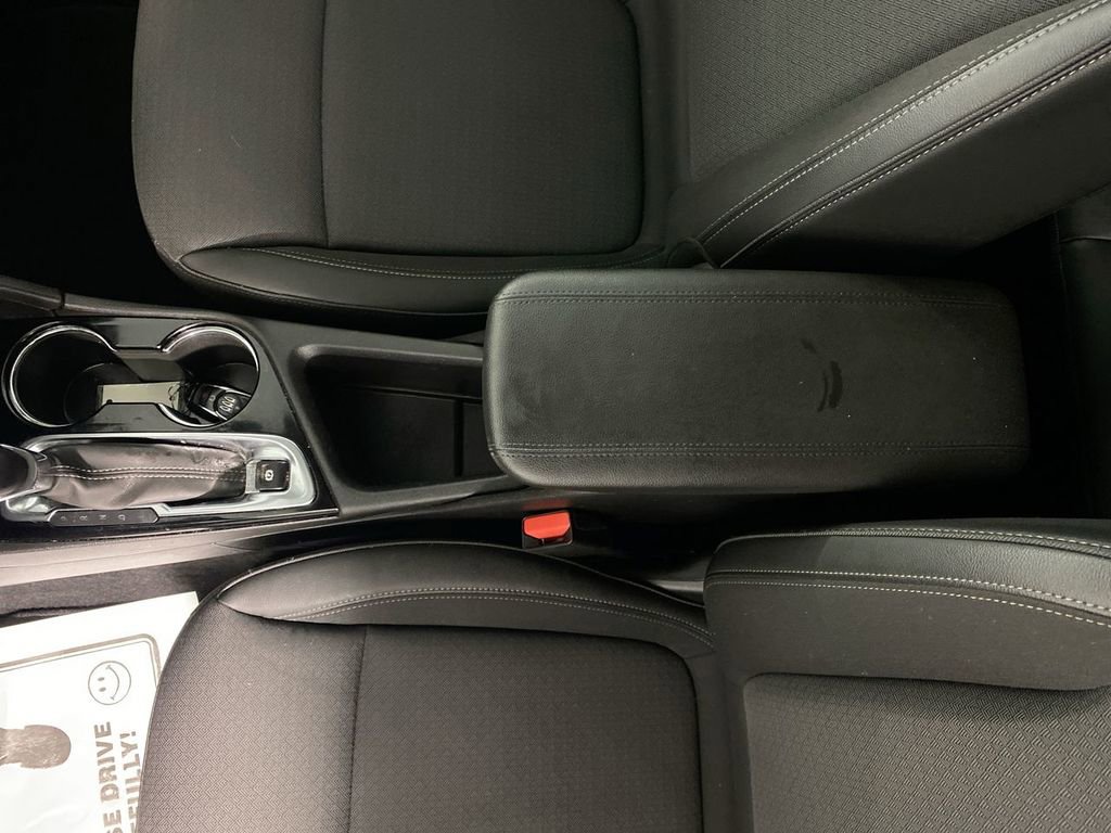 Certified 2024 Buick Encore GX Preferred w/ Comfort Package FWD image 20