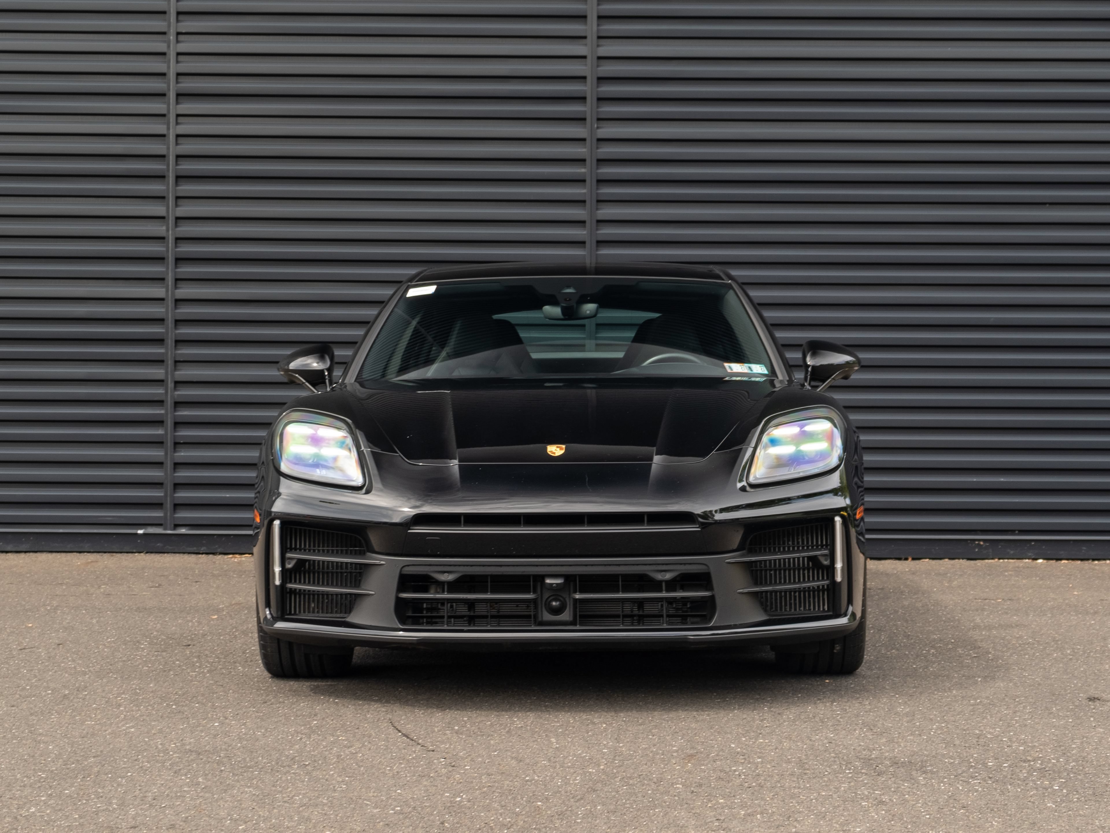 Certified 2025 Porsche Panamera 4 w/ Premium Package AWD/4WD image 11