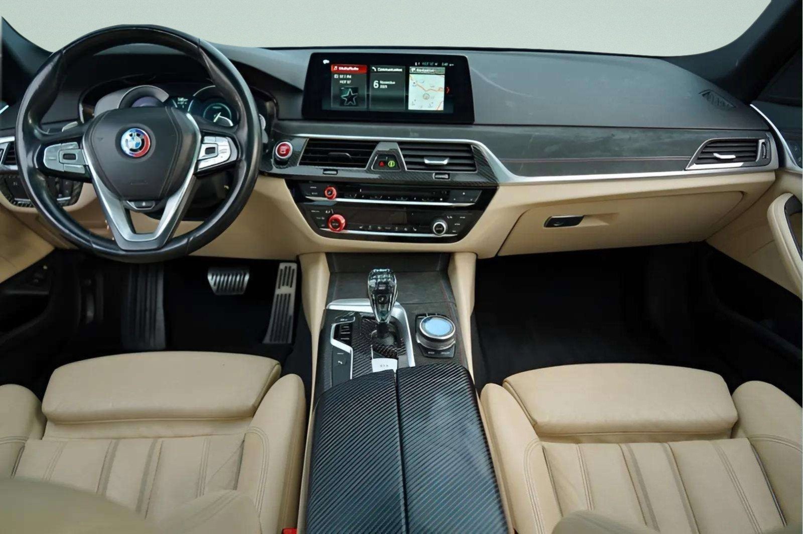 Used 2018 BMW 530e xDrive image 32