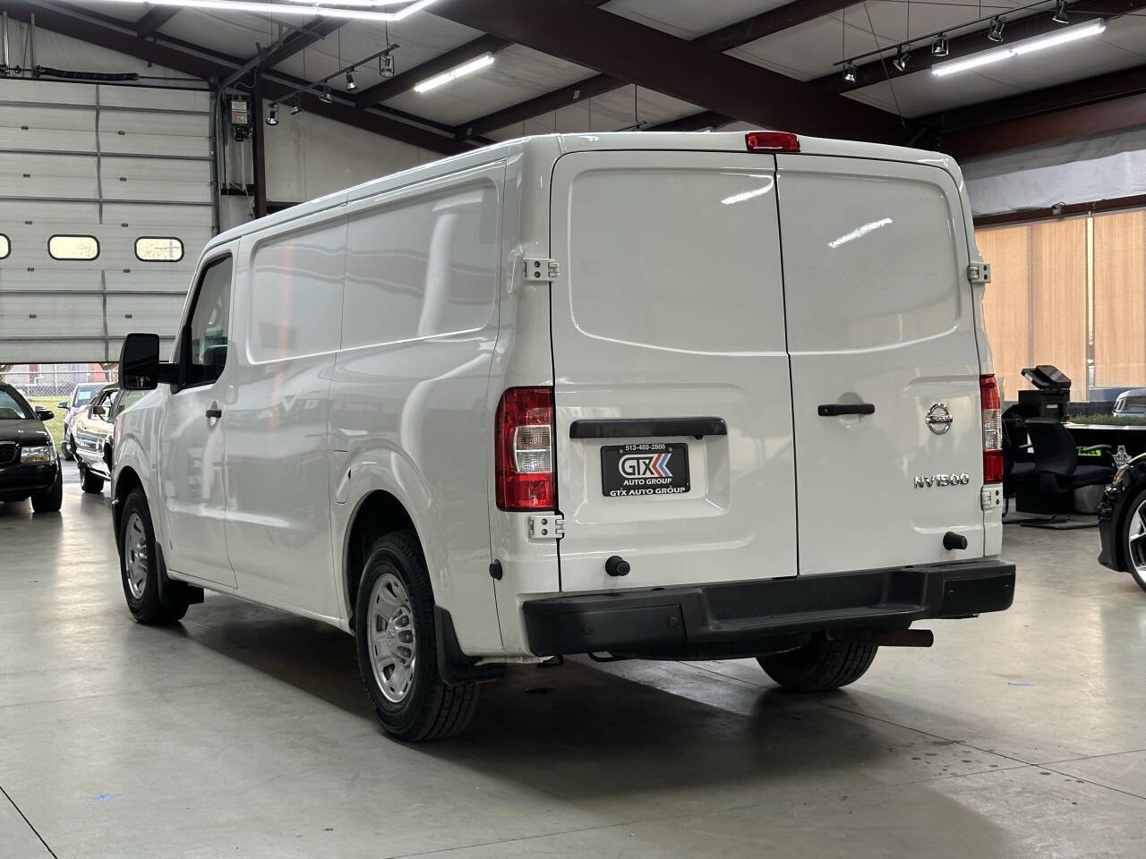 Used 2021 Nissan NV 1500 SV image 4