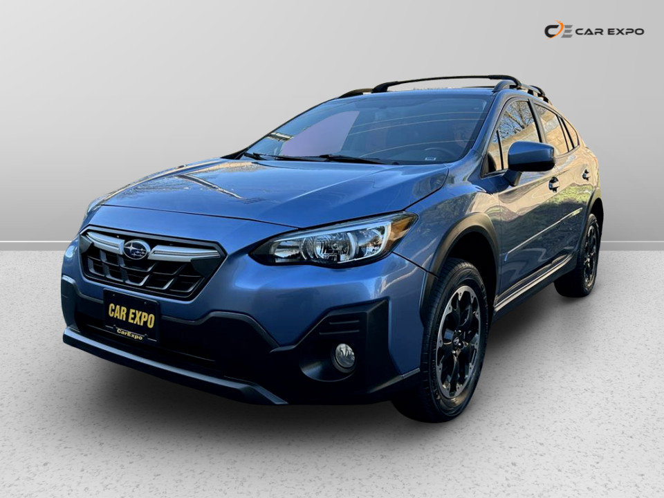 Used 2021 Subaru Crosstrek 2.0i Premium image 4
