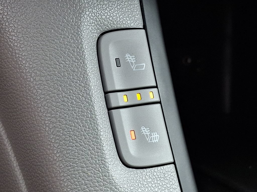 Certified 2017 GMC Acadia SLT FWD image 25