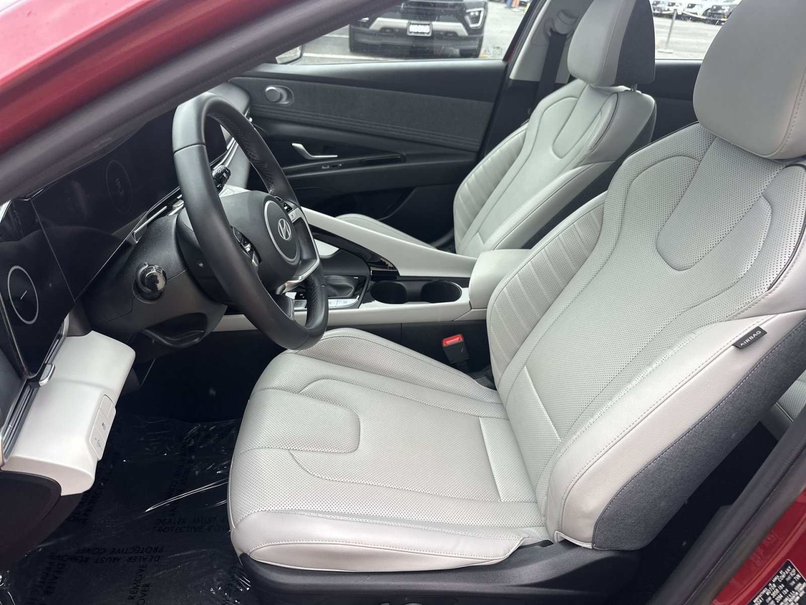 Used 2024 Hyundai Elantra Limited FWD image 21