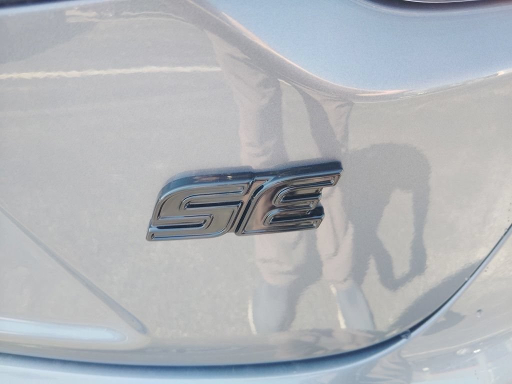 New 2026 Toyota Corolla SE FWD image 9