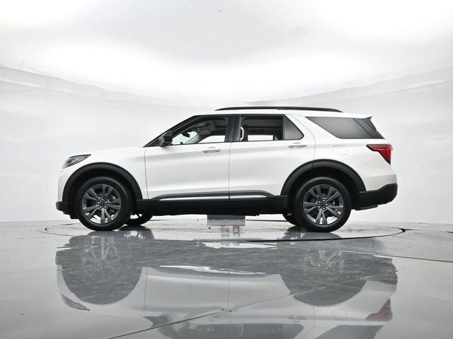 New 2025 Ford Explorer Active w/ Active Comfort Package image 38