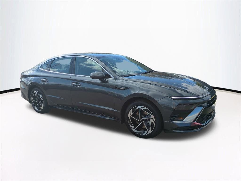 New 2026 Hyundai Sonata SEL image 2