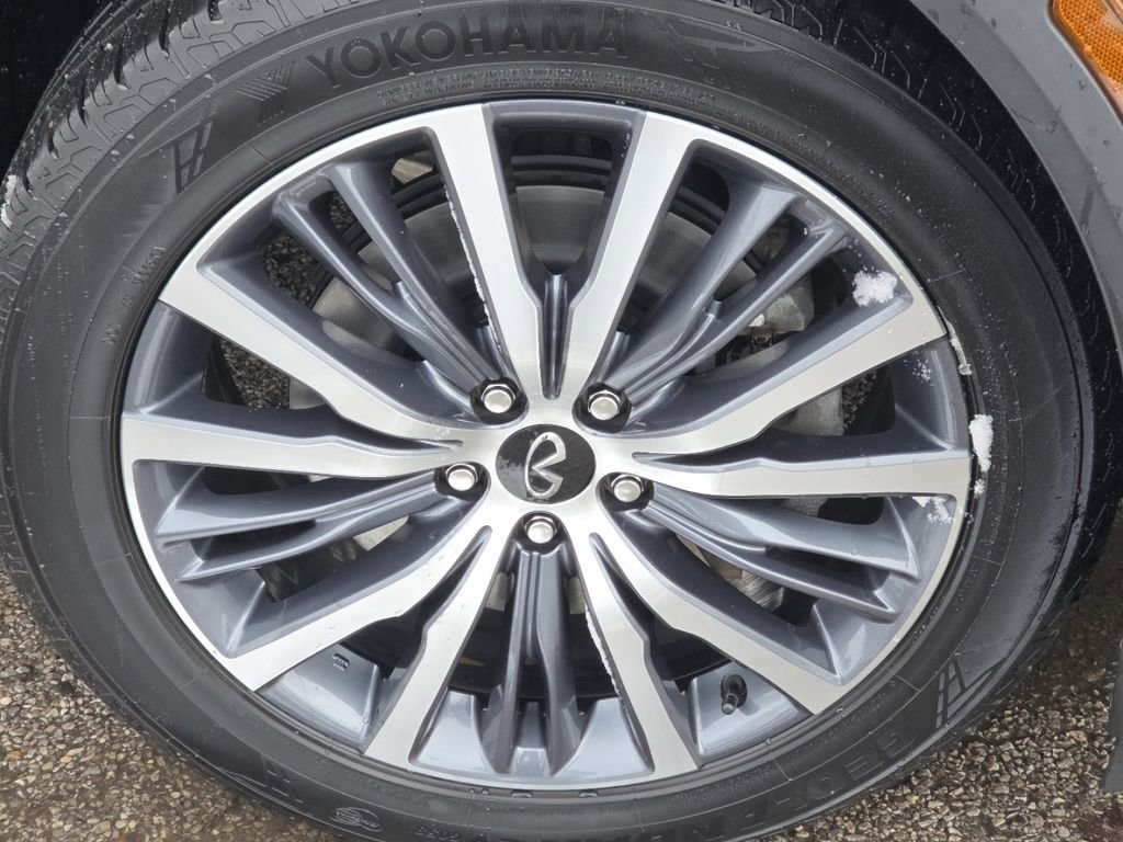 Used 2023 INFINITI QX60 Sensory w/ Cargo Package image 19