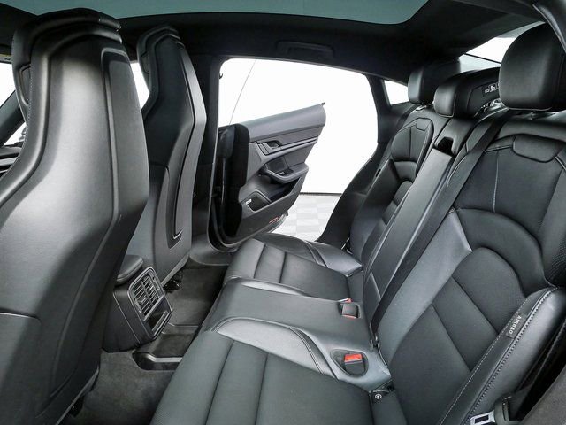 Certified 2024 Porsche Taycan image 21