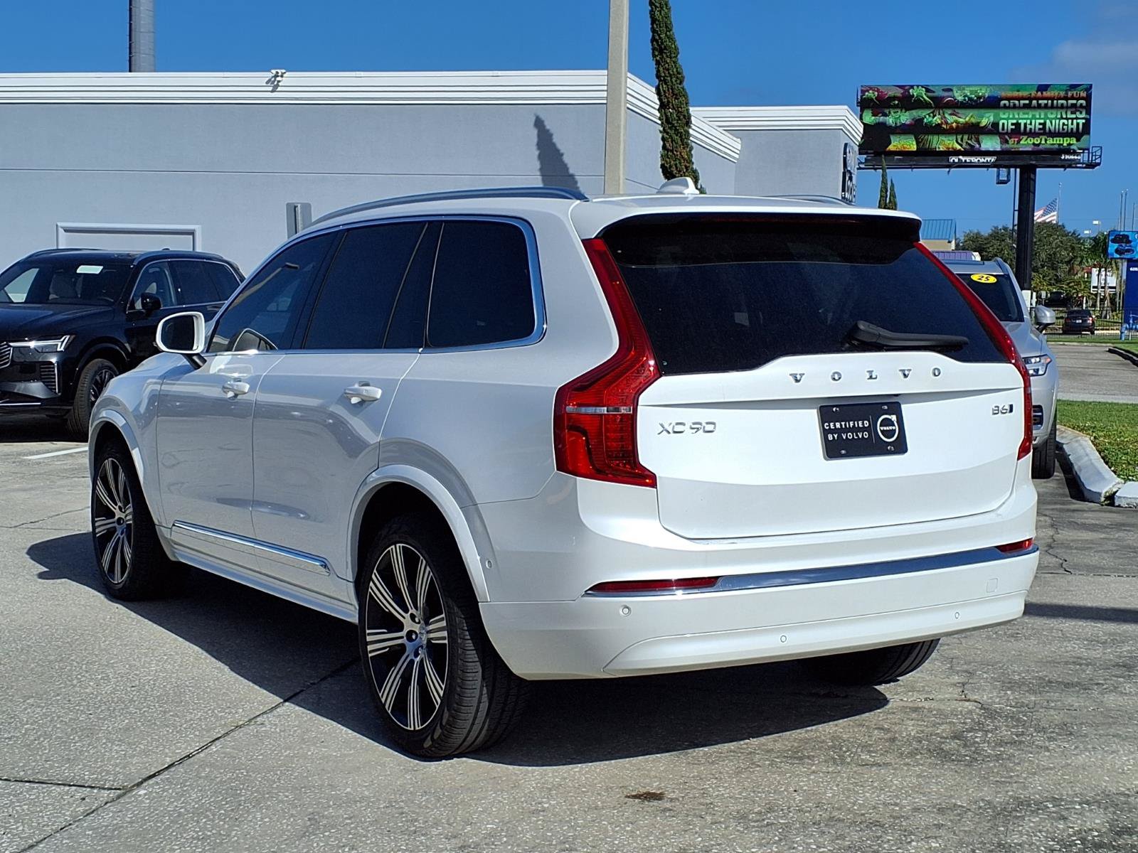 Certified 2025 Volvo XC90 B6 Ultra w/ Protection Package AWD/4WD image 5