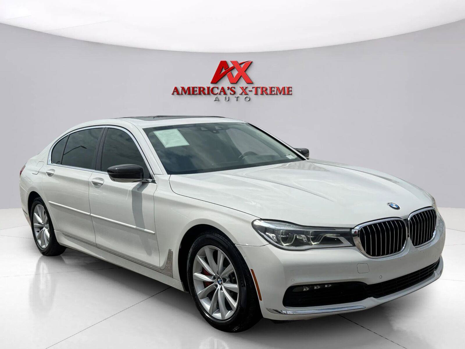 Used 2016 BMW 750i xDrive AWD/4WD image 9