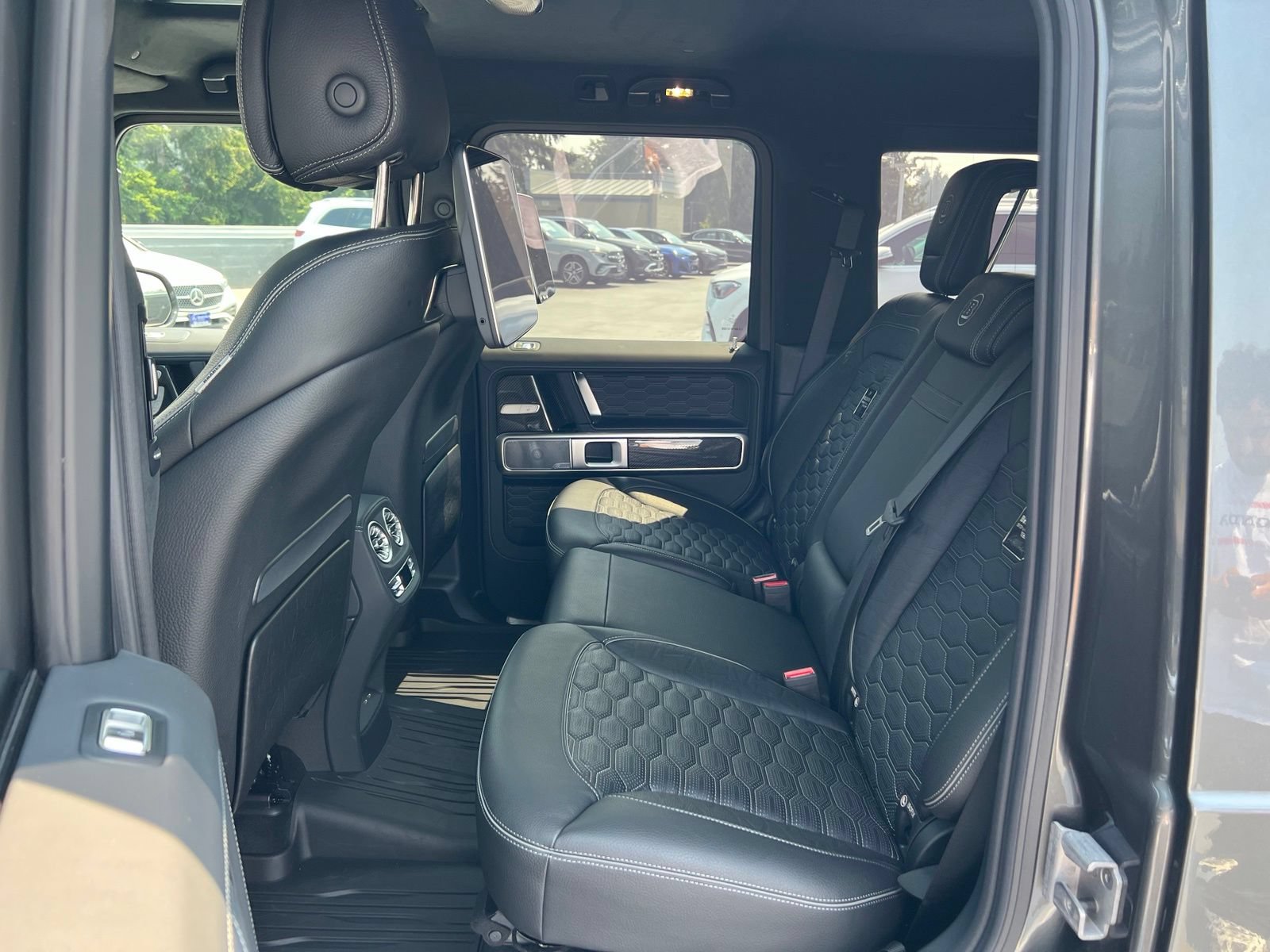 Used 2025 Mercedes-Benz G 63 AMG 4MATIC image 18