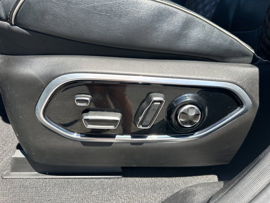 Used 2022 Jeep Grand Cherokee Summit RWD image 34