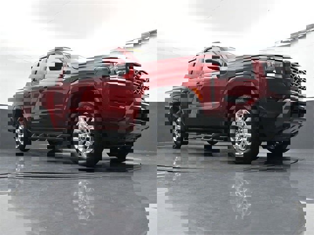 Used 2023 Nissan Frontier SV w/ Tow Package image 29