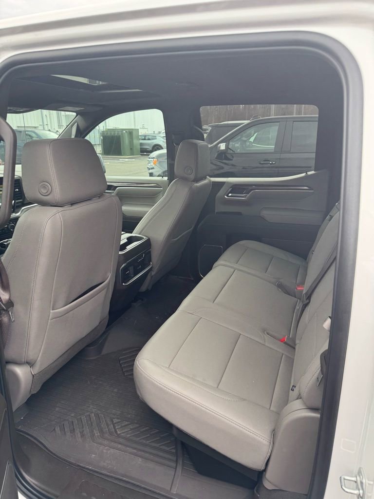 Used 2025 Chevrolet Silverado 1500 LTZ w/ LTZ Premium Package image 12