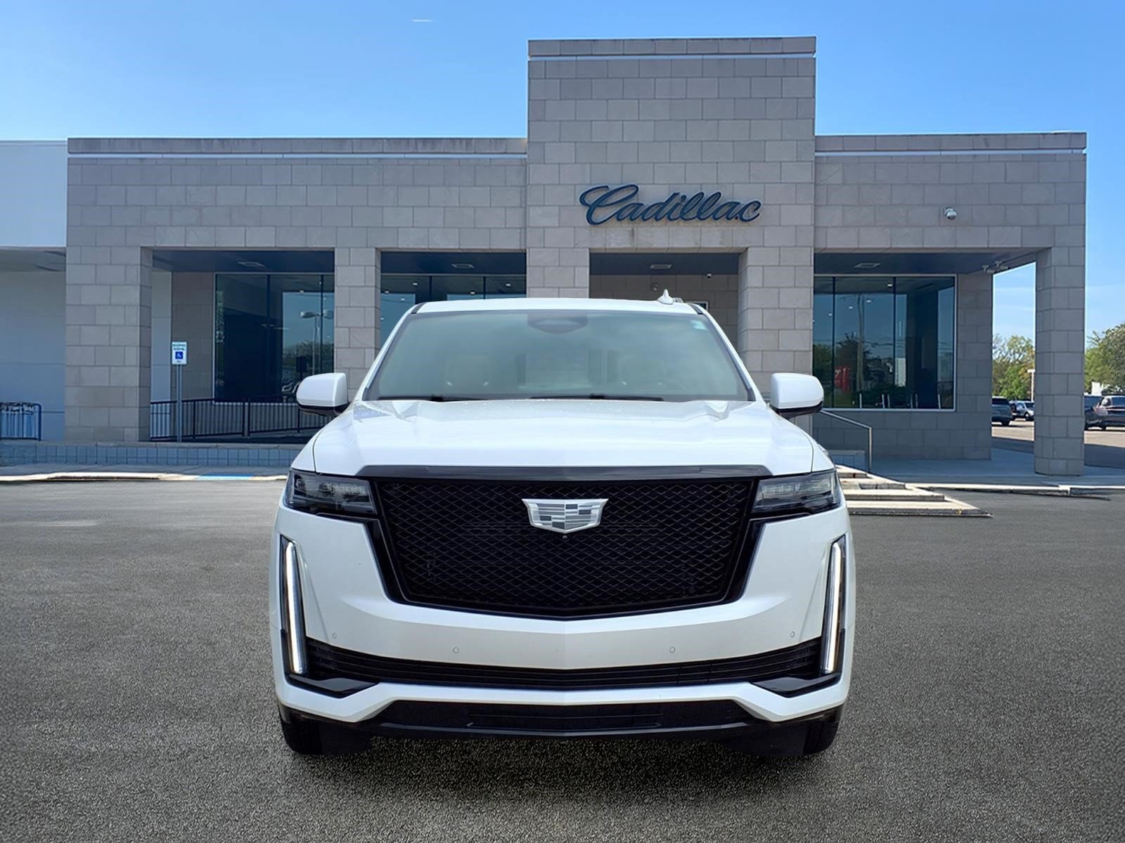 Used 2024 Cadillac Escalade Sport w/ LPO, ONYX Package AWD/4WD image 2