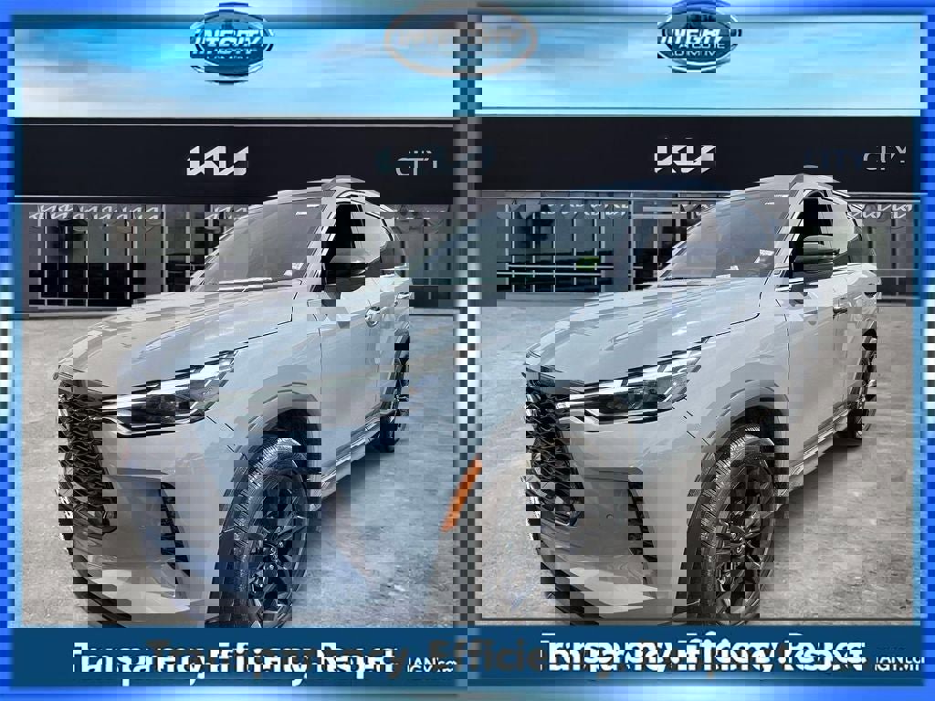 Used 2025 INFINITI QX60 Luxe w/ Black Edition image 6