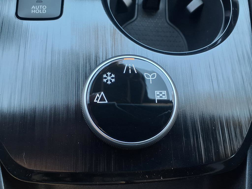 New 2026 Nissan Rogue Platinum w/ Platinum Premium Package