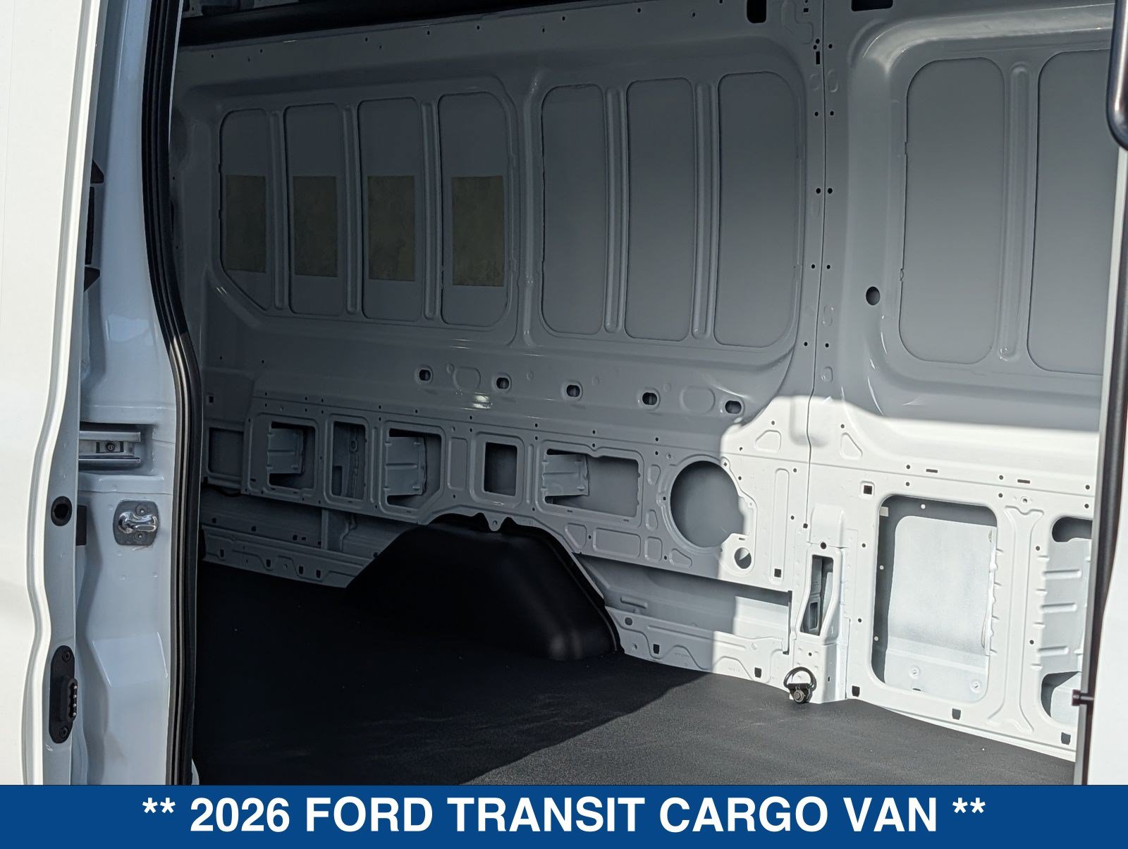 New 2026 Ford Transit 250 148 High Roof Extended RWD image 17