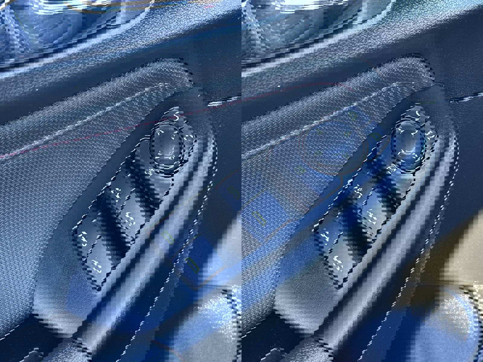 Certified 2022 Chevrolet TrailBlazer RS w/ Convenience Package image 15