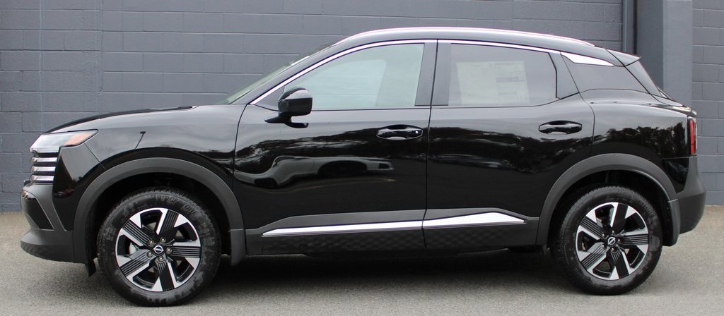 New 2026 Nissan Kicks SV w/ SV Premium Package image 2